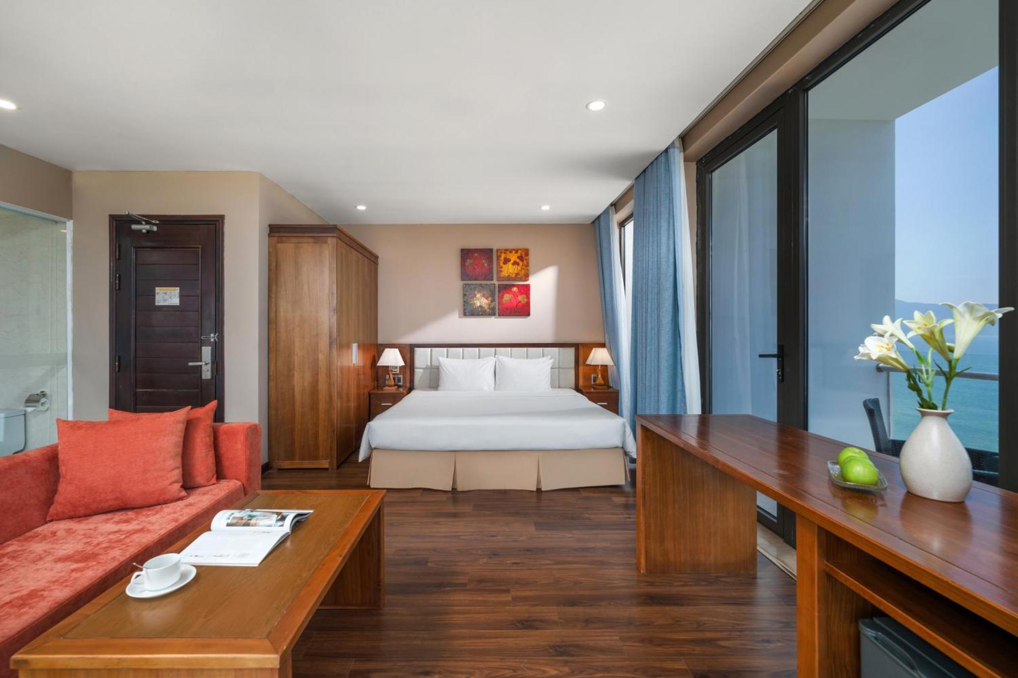 Yarra Ocean Suites Danang Esterno foto