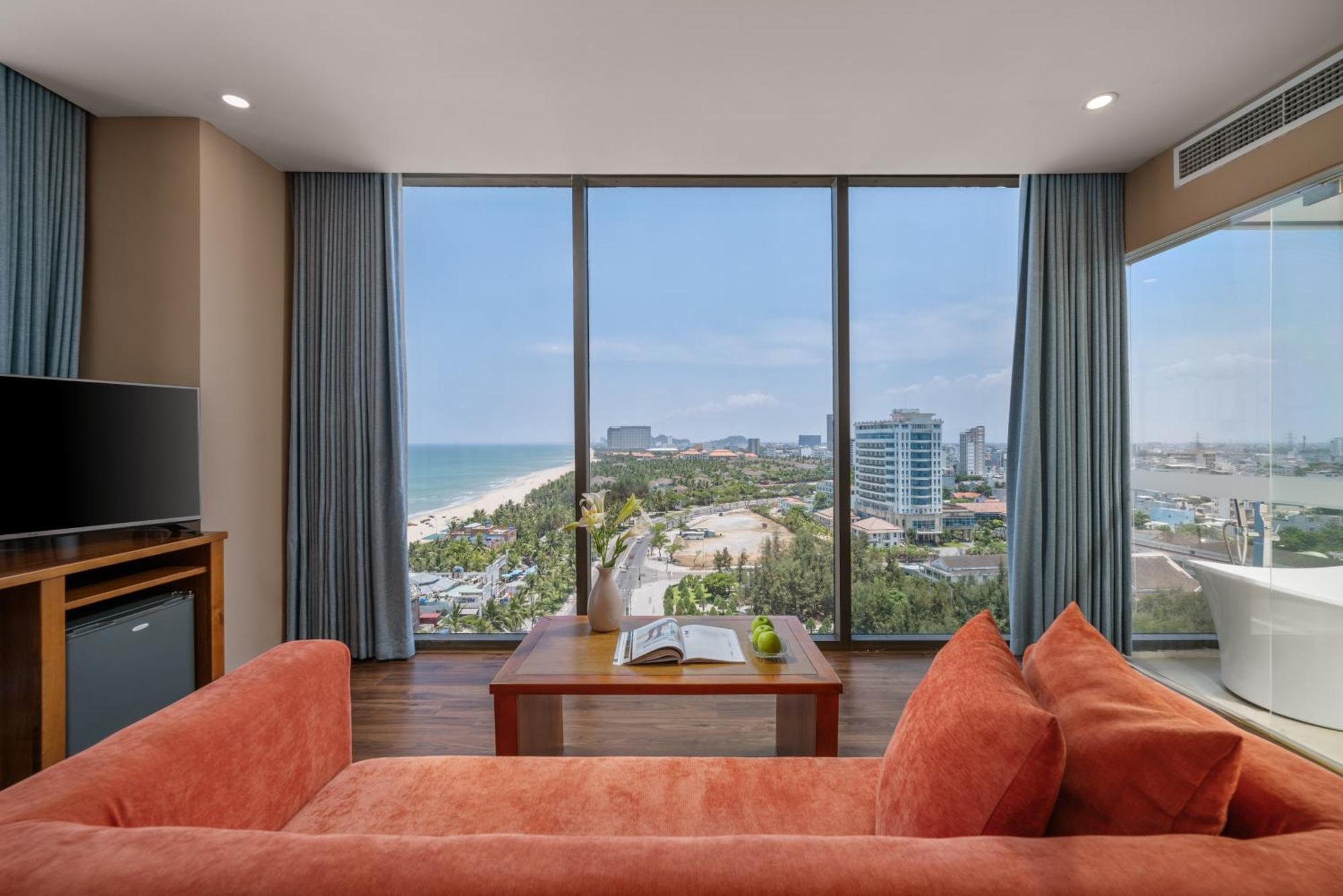 Yarra Ocean Suites Danang Esterno foto