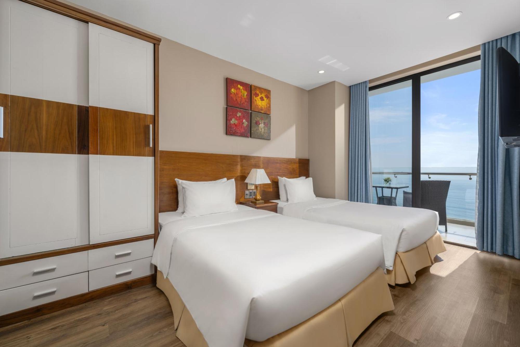 Yarra Ocean Suites Danang Esterno foto