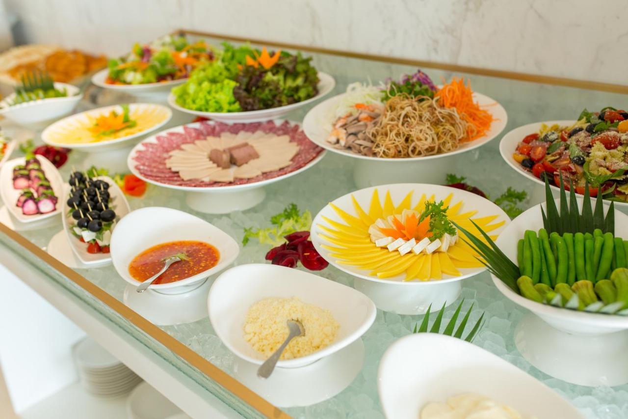 Yarra Ocean Suites Danang Esterno foto